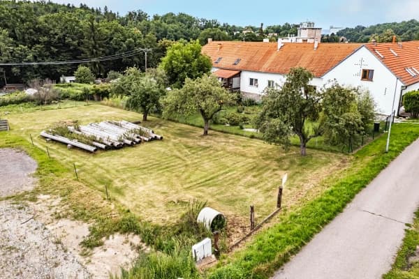 Prodej pozemku 1.949 m², Boršov nad Vltavou Prodej pozemku 1.949 m², Boršov nad Vltavou