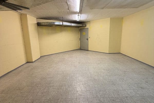 Pronájem nebytového prostoru 55 m², München, Bavorsko Pronájem nebytového prostoru 55 m², München, Bavorsko