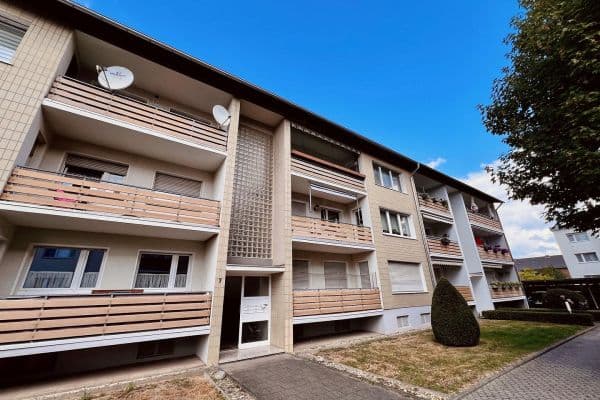 Pronájem bytu 3+1 77 m², Kerpen Pronájem bytu 3+1 77 m², Kerpen