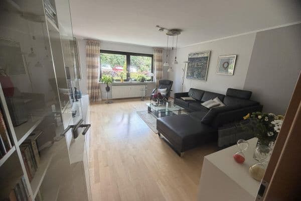 Prodej bytu 4+1 98 m², Am Braken 14, Wülfrath Prodej bytu 4+1 98 m², Am Braken 14, Wülfrath