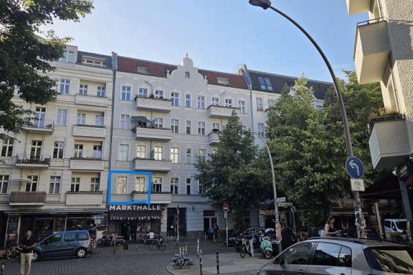 Prodej bytu 2+1 75 m², Simon-Dach Straße 9, Berlin, Berlín Prodej bytu 2+1 75 m², Simon-Dach Straße 9, Berlin, Berlín