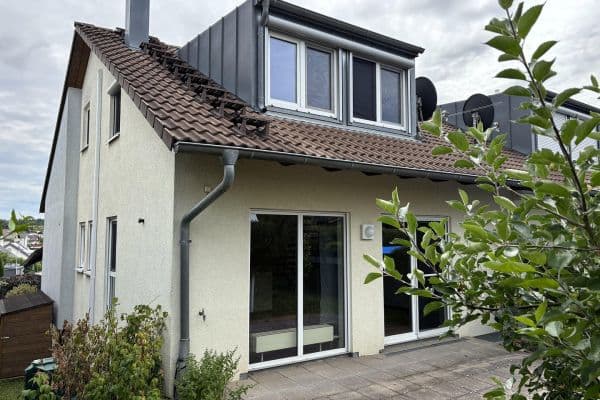 Prodej domu 120 m², pozemek 230 m², Friolzheim Prodej domu 120 m², pozemek 230 m², Friolzheim