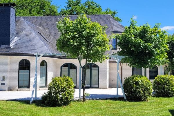 Prodej domu 250 m², pozemek 2.284 m², Schwerin, Mecklenburg-Vorpommern Prodej domu 250 m², pozemek 2.284 m², Schwerin, Mecklenburg-Vorpommern
