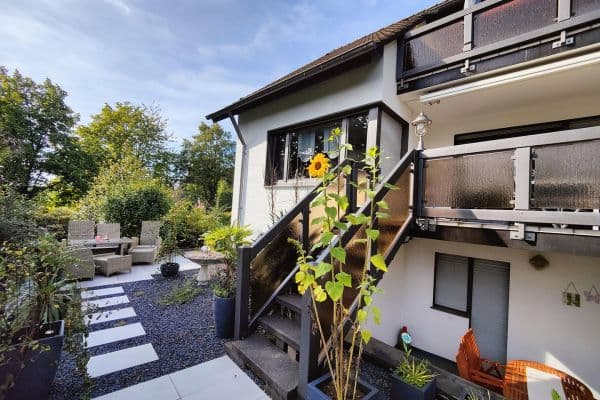 Prodej domu 328 m², pozemek 1.054 m², Remscheid Prodej domu 328 m², pozemek 1.054 m², Remscheid
