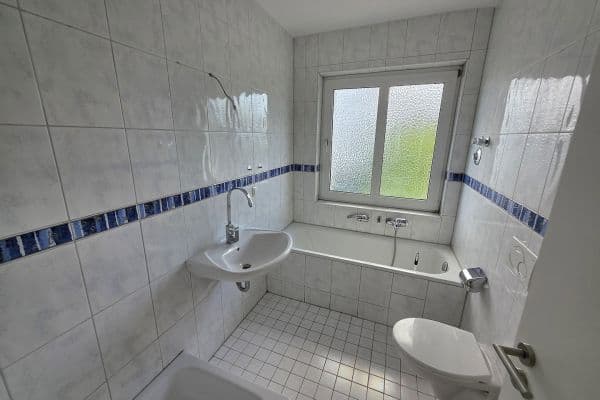 Pronájem bytu 2+kk 61 m², Rathausplatz 28, Hattingen Pronájem bytu 2+kk 61 m², Rathausplatz 28, Hattingen