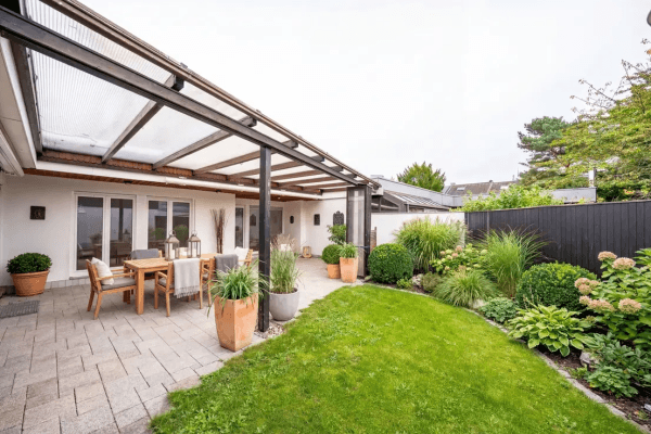Prodej domu 130 m², pozemek 435 m², Köln - Rodenkirchen Prodej domu 130 m², pozemek 435 m², Köln - Rodenkirchen