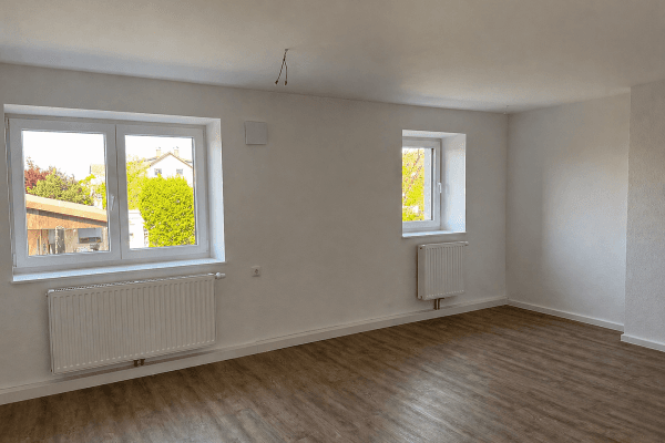 Pronájem bytu 3+1 70 m², Schlesierstraße 1, Schwandorf, Bavorsko Pronájem bytu 3+1 70 m², Schlesierstraße 1, Schwandorf, Bavorsko
