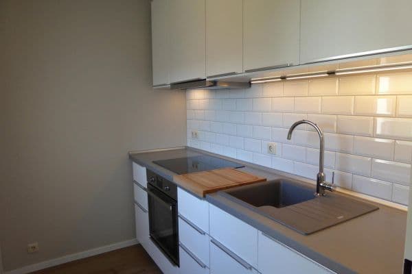 Pronájem bytu 1+1 42 m², Wiesbaden Pronájem bytu 1+1 42 m², Wiesbaden