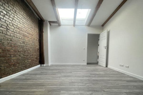 Pronájem bytu 3+1 111 m², Räuschstr. 68, Berlin, Berlín Pronájem bytu 3+1 111 m², Räuschstr. 68, Berlin, Berlín
