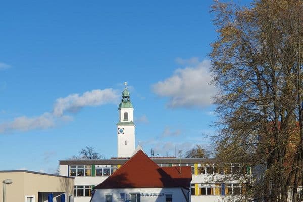 Pronájem bytu 2+1 49 m², Ulrichstr. 10, Vöhringen, Bavorsko Pronájem bytu 2+1 49 m², Ulrichstr. 10, Vöhringen, Bavorsko