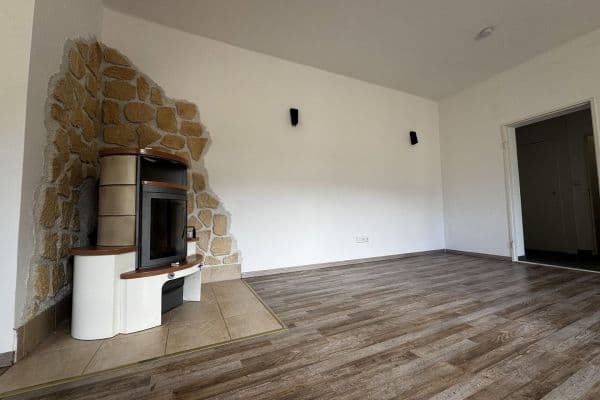 Prodej bytu 3+kk 115 m², Klamannstraße 8a, Berlin, Berlín Prodej bytu 3+kk 115 m², Klamannstraße 8a, Berlin, Berlín