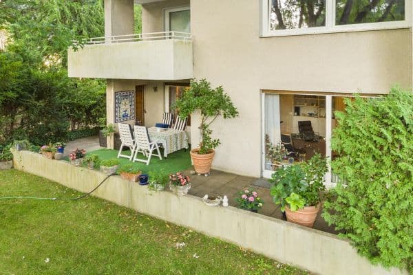 Prodej bytu 4+1 120 m², Berlin, Berlín Prodej bytu 4+1 120 m², Berlin, Berlín