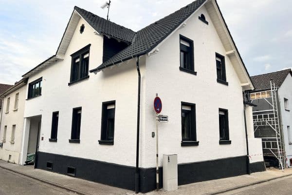 Prodej domu 139 m², pozemek 186 m², Roßdorf Prodej domu 139 m², pozemek 186 m², Roßdorf