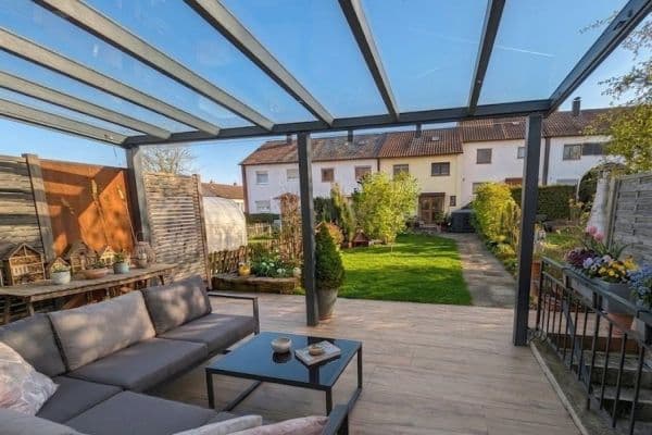 Prodej domu 159 m², pozemek 220 m², Plochingen Prodej domu 159 m², pozemek 220 m², Plochingen