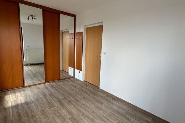 Pronájem bytu 4+kk 149 m², Nad Paloučkem, Beroun Pronájem bytu 4+kk 149 m², Nad Paloučkem, Beroun