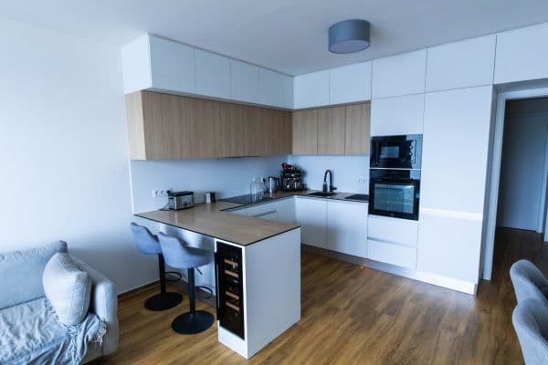 Pronájem bytu 3+kk 73 m², Jižní, Brno Pronájem bytu 3+kk 73 m², Jižní, Brno