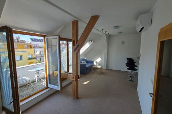 Pronájem bytu 1+kk 45 m², Žateckých, Praha Pronájem bytu 1+kk 45 m², Žateckých, Praha