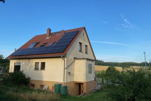 Prodej domu 130 m², pozemek 574 m², Waldstr. 7, Heidenrod Prodej domu 130 m², pozemek 574 m², Waldstr. 7, Heidenrod