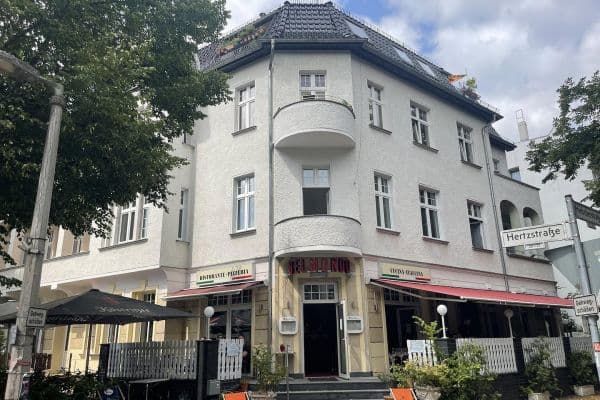 Pronájem bytu 3+1 112 m², Berlin, Berlín Pronájem bytu 3+1 112 m², Berlin, Berlín