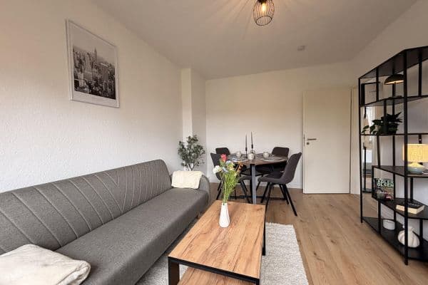 Prodej bytu 2+1 40 m², Löhnhorster Straße 4, Bremen, Bremen Prodej bytu 2+1 40 m², Löhnhorster Straße 4, Bremen, Bremen