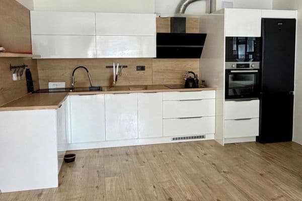 Pronájem bytu 2+kk 65 m², Maru Špačkové, Rakovník, Středočeský kraj Pronájem bytu 2+kk 65 m², Maru Špačkové, Rakovník, Středočeský kraj