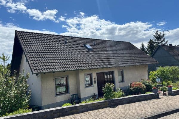 Prodej domu 240 m², pozemek 744 m², Elze Prodej domu 240 m², pozemek 744 m², Elze
