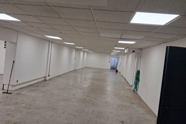Pronájem nebytového prostoru 250 m², Bochum, Severní Porýní-Vestfálsko Pronájem nebytového prostoru 250 m², Bochum, Severní Porýní-Vestfálsko