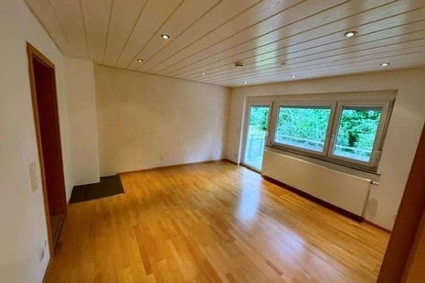 Prodej bytu 4+1 82 m², Schleiermacherstr.28, Leonberg, Bádensko-Württembersko Prodej bytu 4+1 82 m², Schleiermacherstr.28, Leonberg, Bádensko-Württembersko