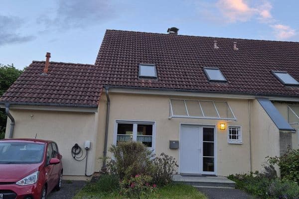 Prodej domu 132 m², pozemek 515 m², Berlin-Biesdorf, Berlín Prodej domu 132 m², pozemek 515 m², Berlin-Biesdorf, Berlín