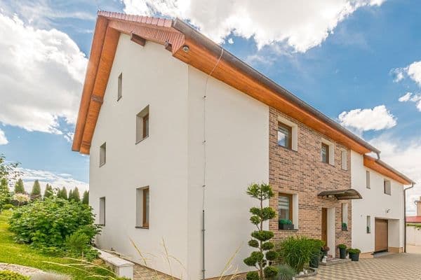 Prodej domu 214 m², pozemek 802 m², Zvoleněves Prodej domu 214 m², pozemek 802 m², Zvoleněves
