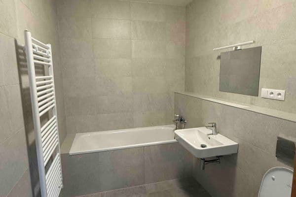 Pronájem bytu 1+kk 37 m², Divíškové, Praha Pronájem bytu 1+kk 37 m², Divíškové, Praha