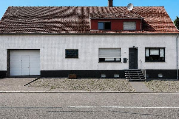 Prodej domu 190 m², pozemek 2.540 m², Völklingen-Lauterbach Prodej domu 190 m², pozemek 2.540 m², Völklingen-Lauterbach