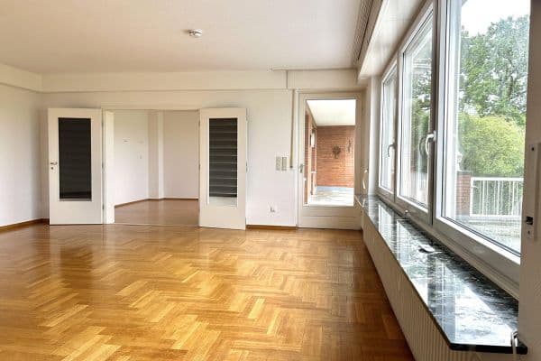 Pronájem bytu 3+1 122 m², Osianderweg 1, Alfeld Pronájem bytu 3+1 122 m², Osianderweg 1, Alfeld