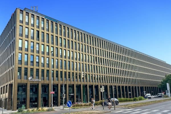 Pronájem kanceláře 50 m², Rohanské nábřeží, Praha Pronájem kanceláře 50 m², Rohanské nábřeží, Praha