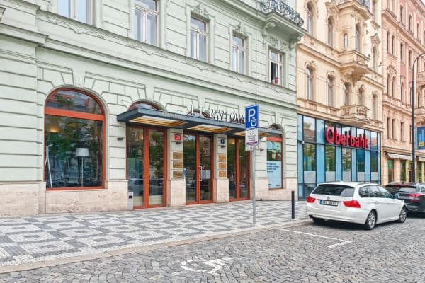 Pronájem kanceláře 50 m², náměstí I. P. Pavlova, Praha Pronájem kanceláře 50 m², náměstí I. P. Pavlova, Praha