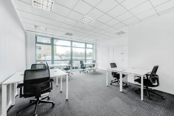 Pronájem kanceláře 75 m², Lomnického, Praha Pronájem kanceláře 75 m², Lomnického, Praha