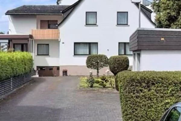 Prodej domu 232 m², pozemek 879 m², Elz Prodej domu 232 m², pozemek 879 m², Elz