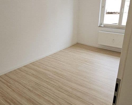 Pronájem bytu 3+1 71 m², Pforzheim Pronájem bytu 3+1 71 m², Pforzheim