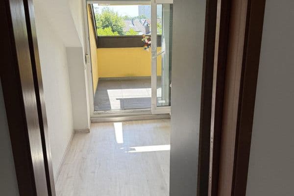 Pronájem bytu 3+1 90 m², Domhofstrasse 16, Weil am Rhein Pronájem bytu 3+1 90 m², Domhofstrasse 16, Weil am Rhein