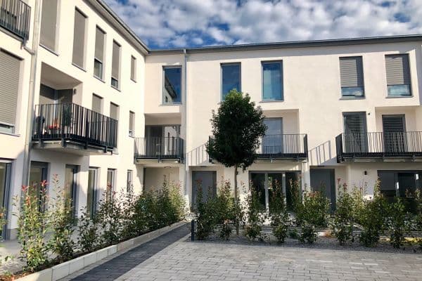 Pronájem bytu 2+1 69 m², Seeheim-Jugenheim Pronájem bytu 2+1 69 m², Seeheim-Jugenheim