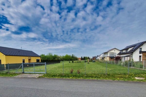 Prodej pozemku 950 m², K Cihelně, Struhařov Prodej pozemku 950 m², K Cihelně, Struhařov