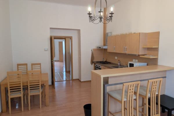 Pronájem bytu 2+kk 50 m², Wenzigova, Praha Pronájem bytu 2+kk 50 m², Wenzigova, Praha