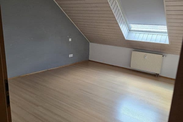 Pronájem bytu 3+1 55 m², Durmersheim Pronájem bytu 3+1 55 m², Durmersheim