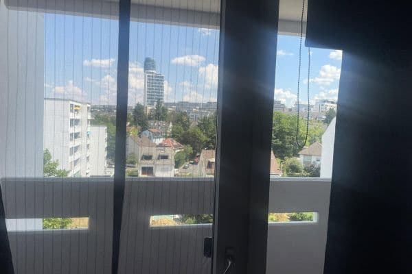 Pronájem bytu 1+1 35 m², Mittlerer Hasenpfad 39, Frankfurt, Hessen Pronájem bytu 1+1 35 m², Mittlerer Hasenpfad 39, Frankfurt, Hessen
