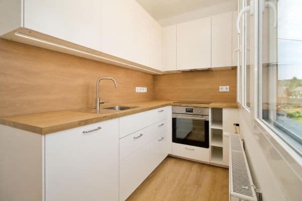 Prodej bytu 3+1 69 m², Prodej bytu 3+1 69 m²,