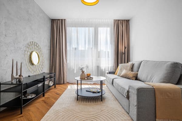 Prodej bytu 2+kk 45 m², Doubravická, Praha Prodej bytu 2+kk 45 m², Doubravická, Praha