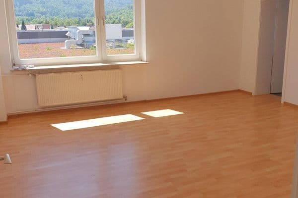 Prodej bytu 4+kk 120 m², Bahnhofstraße 2, Plüderhausen Prodej bytu 4+kk 120 m², Bahnhofstraße 2, Plüderhausen