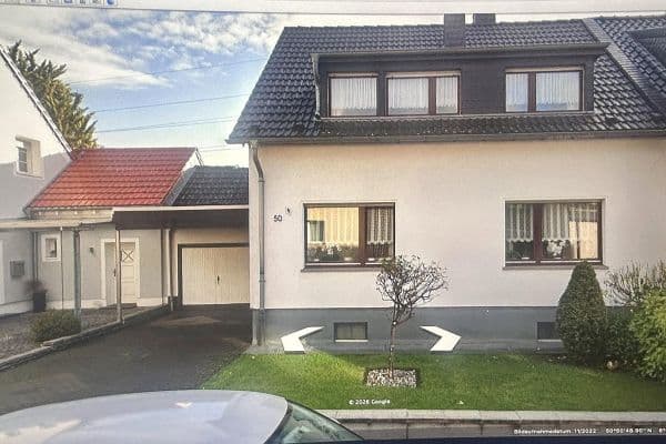 Prodej domu 155 m², pozemek 900 m², Fronhofweg 50, Brühl Vochem Prodej domu 155 m², pozemek 900 m², Fronhofweg 50, Brühl Vochem