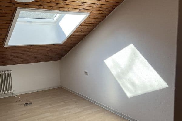 Pronájem bytu 2+1 45 m², Weinklinge 36, Stuttgart, Bádensko-Württembersko Pronájem bytu 2+1 45 m², Weinklinge 36, Stuttgart, Bádensko-Württembersko