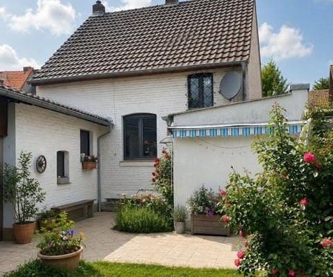 Prodej domu 100 m², pozemek 300 m², Hürth Prodej domu 100 m², pozemek 300 m², Hürth